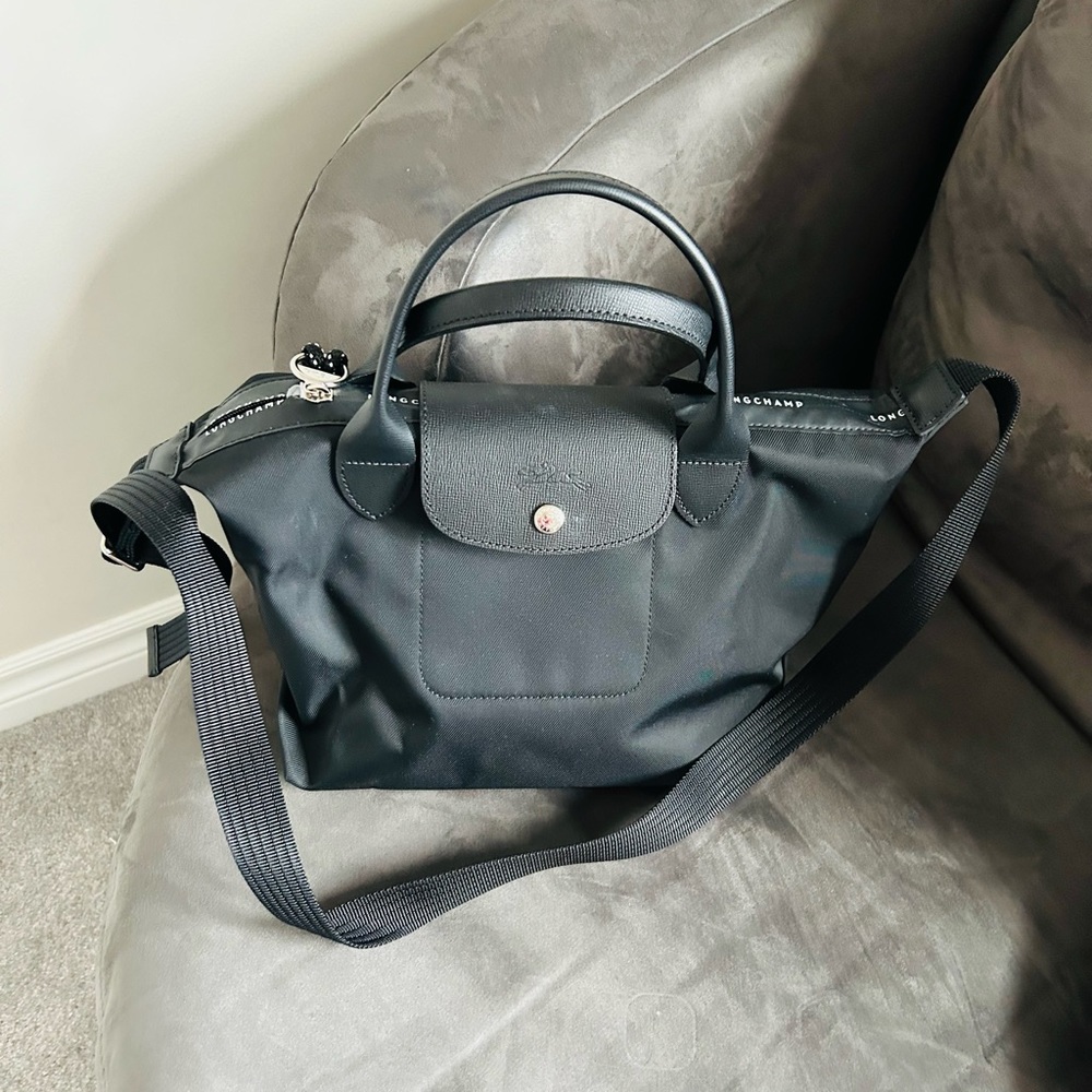 Authentic longchamp small energy bag - Picture 3 of 14